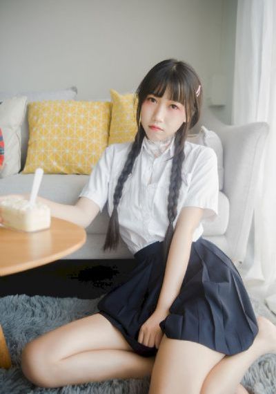 侵犯高傲的女老板在线